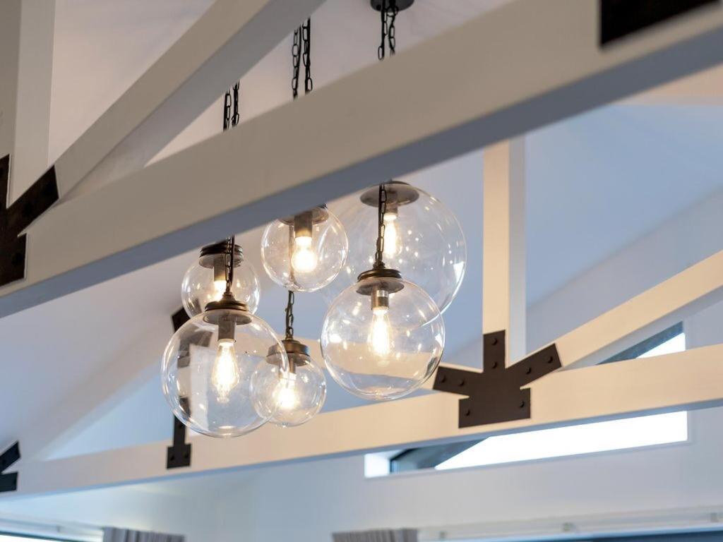 Black Barn Modern: Luxe Martinborough Escape Dış mekan fotoğraf